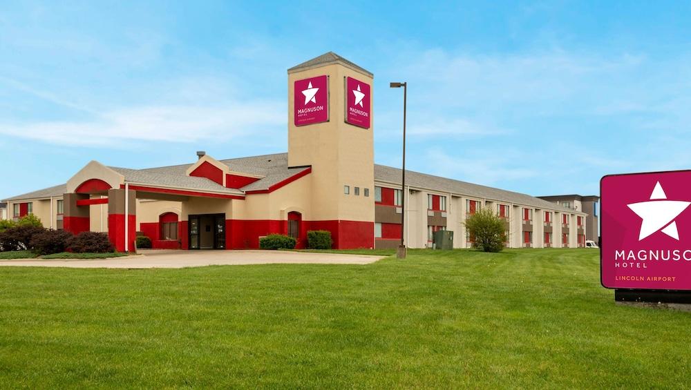 Oyo Hotel Lincoln Airport Ne, Hwy 80 Bagian luar foto